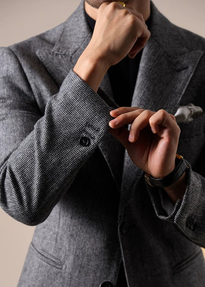 Jaqueta Genova Wool Peak Lapel